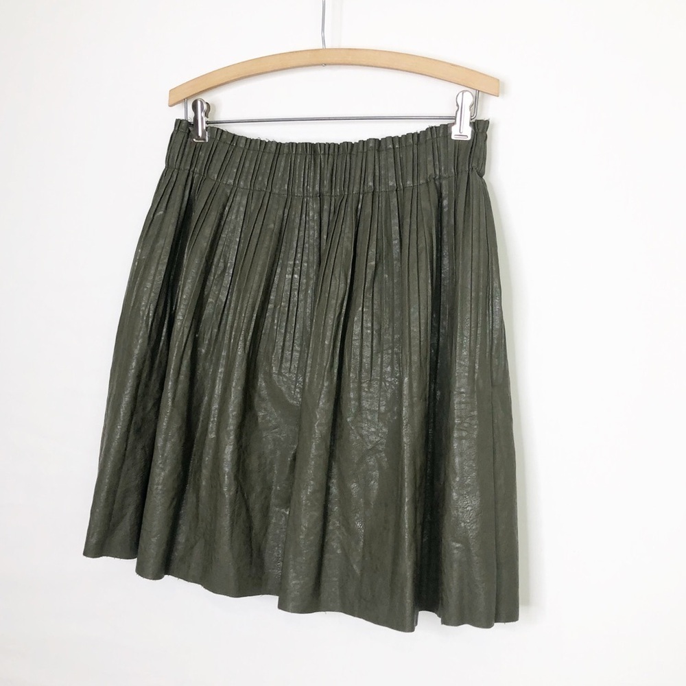 Anthropologie olive green faux, leather pleated skirt - Picture 9 of 11